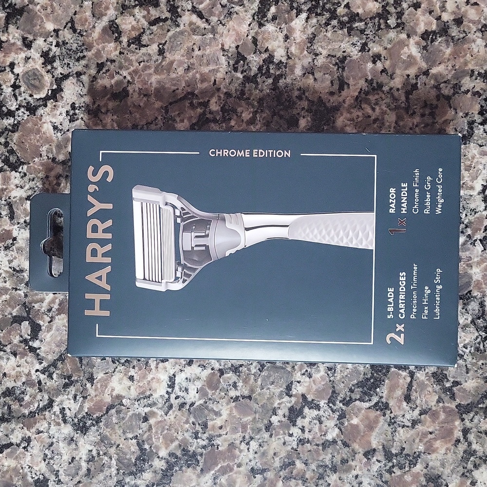 Harry's 5-Blade Men's Razor - 1 Razor Handle + 2 Razor Blade Refills - Chrome Ed